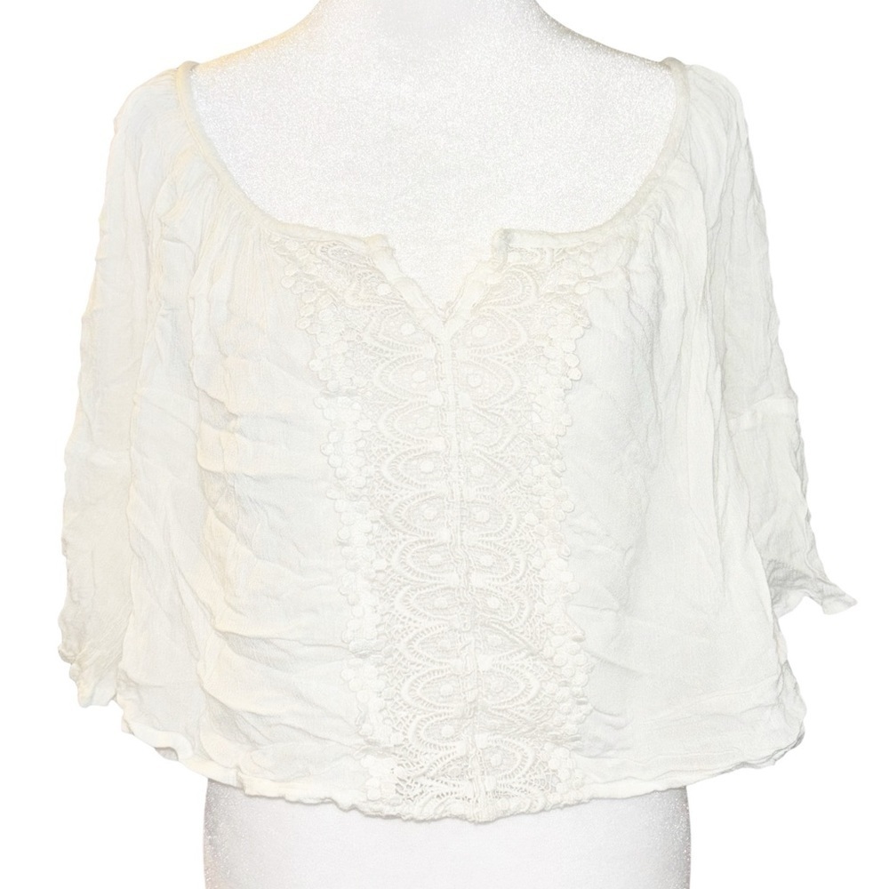 Hollister lacy cropped blouse